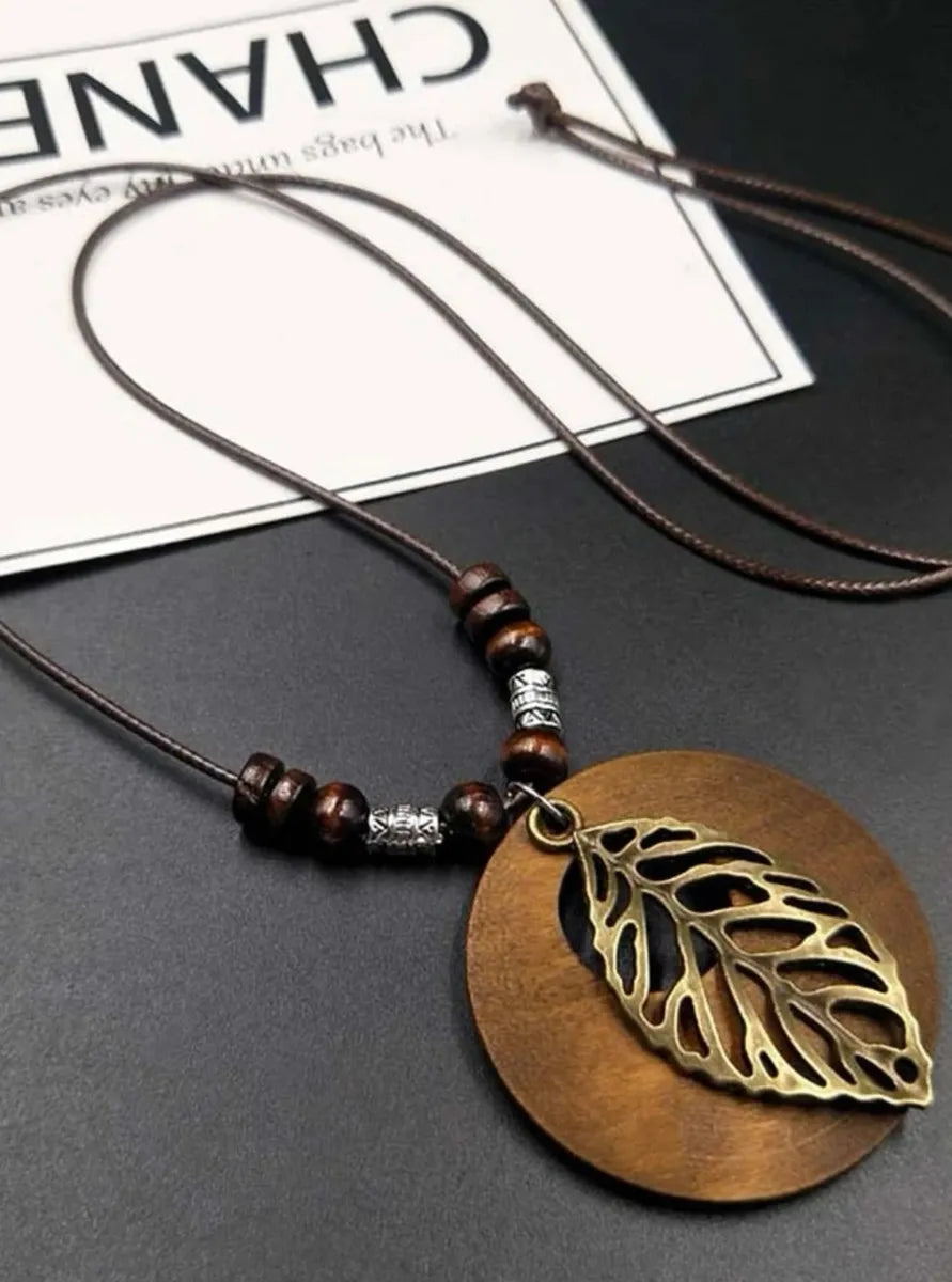 Hollowed Out Leaf Necklace