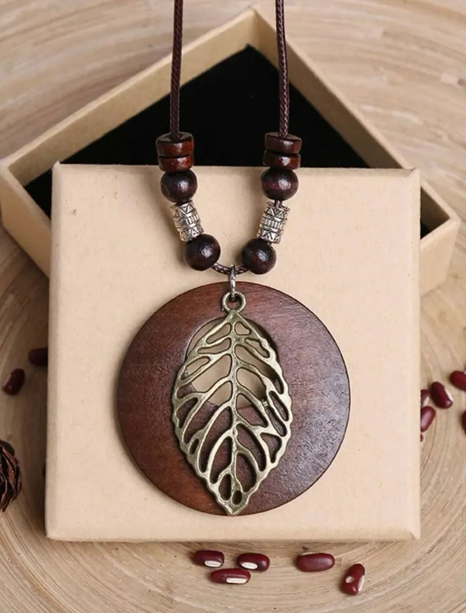 Hollowed Out Leaf Necklace