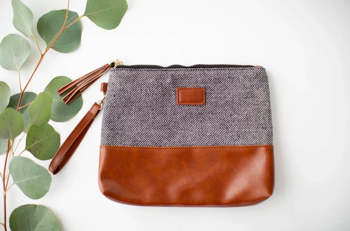 Greta Wristlet