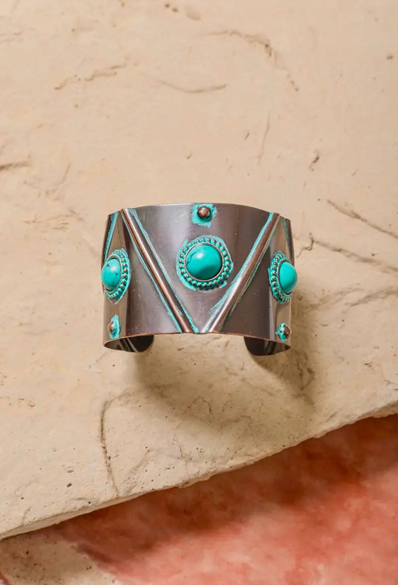 Artisan-Crafted Turquoise Cuff